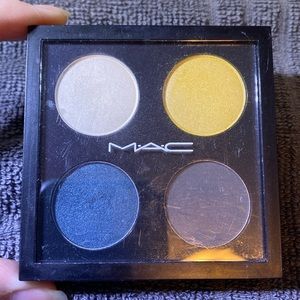 MAC Colour Added pallet